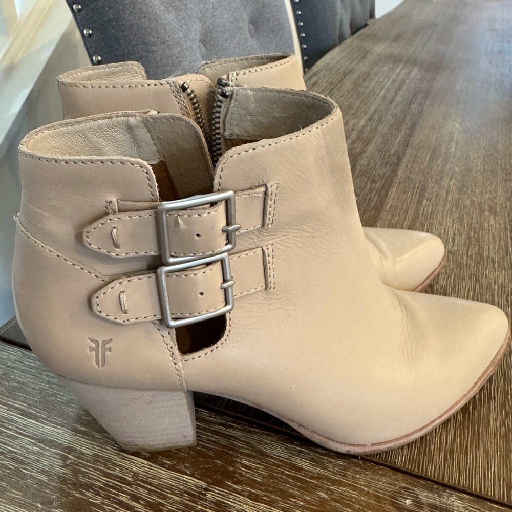 Frye Women's Cream Ankle Booties with Double Buckle